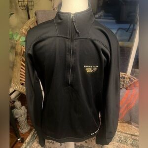 Mountain Hardware Half Zip